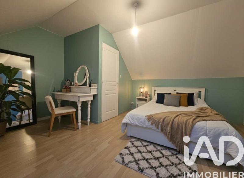 Maison - 138 m² - 6 pièces