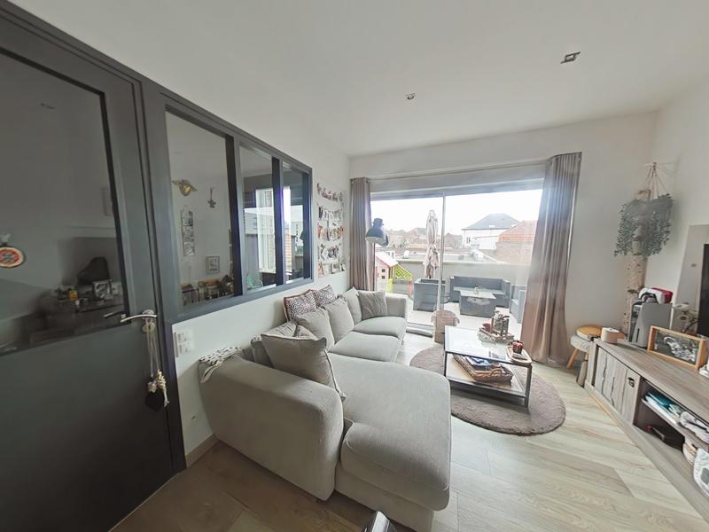 Appartement - 97 m² - 3 pièces