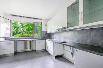 Appartement - 82 m² - 2 pièces