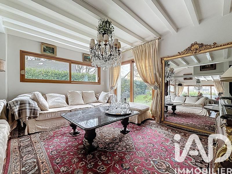 Maison - 143 m² - 6 pièces