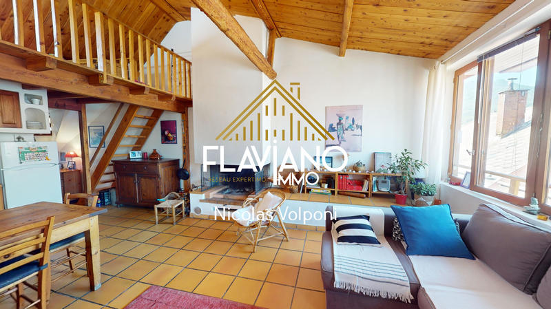 Appartement - 123 m² - 5 pièces