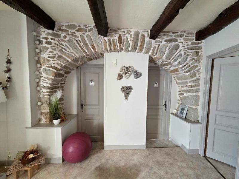 Maison - 277 m² - 9 pièces