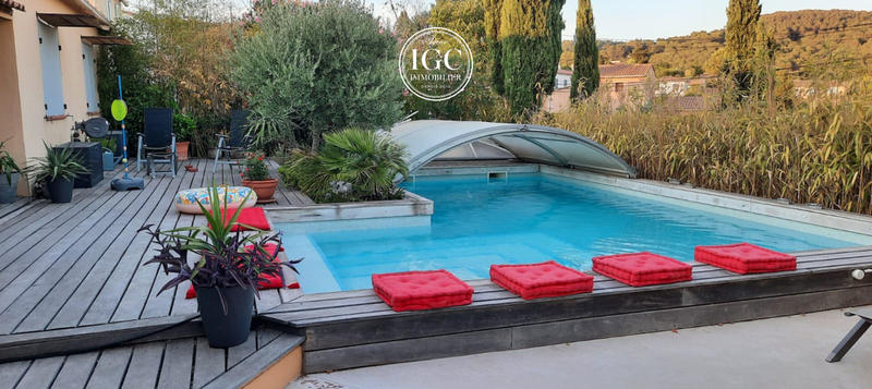 Maison - 172 m² - 5 pièces