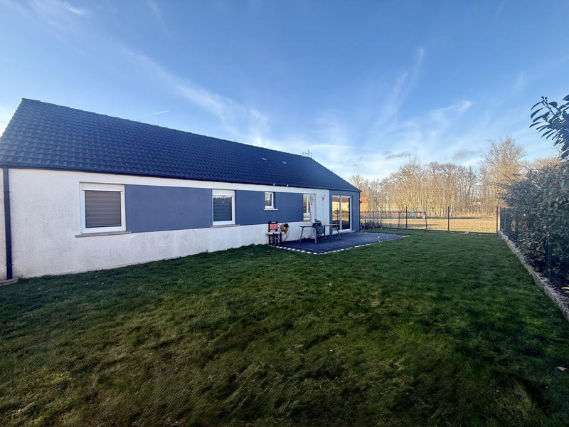 Maison - 104 m² - 6 pièces