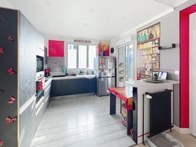 Villa - 182 m² - 7 pièces