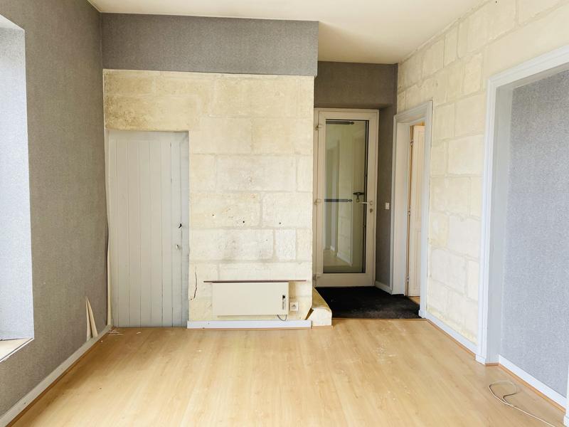 Maison - 220 m² - 8 pièces