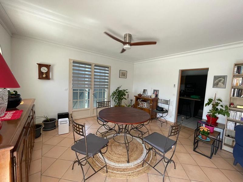 Maison - 143 m² - 8 pièces