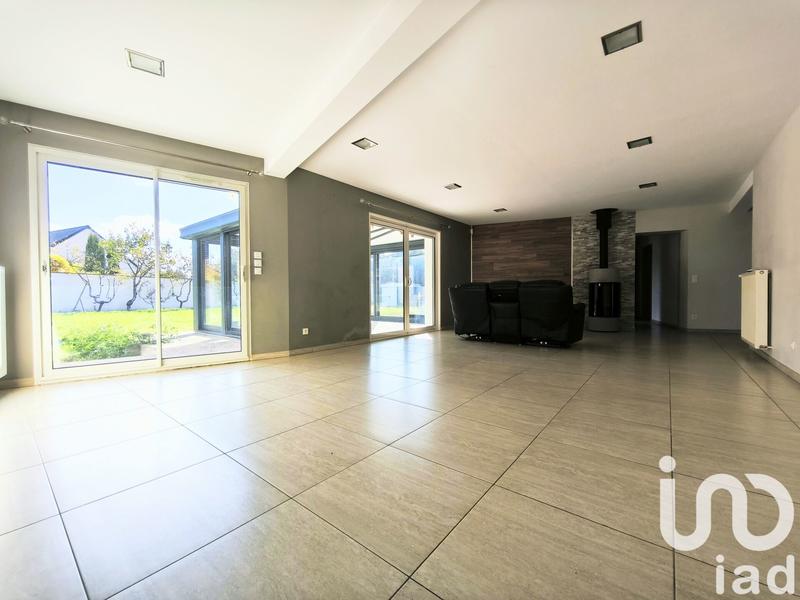 Maison - 223 m² - 6 pièces