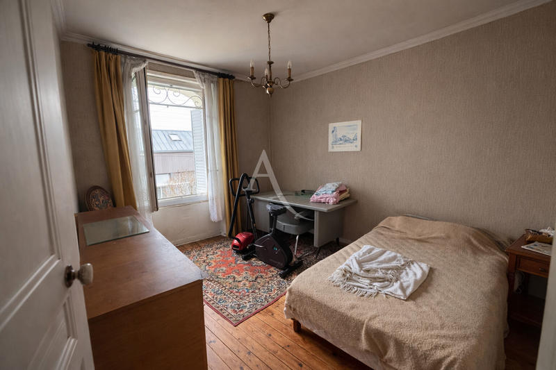 Maison - 80 m² - 4 pièces