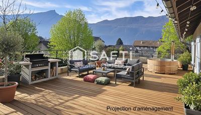 Maison - 200 m² - 10 pièces