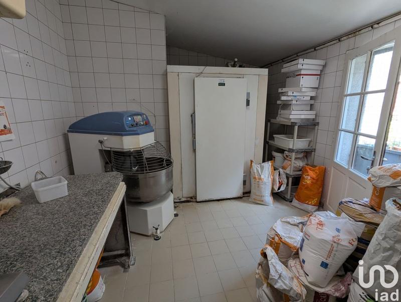 Local commercial - 124 m²