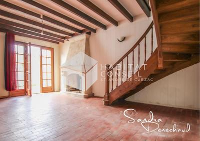 Maison - 104 m² - 4 pièces