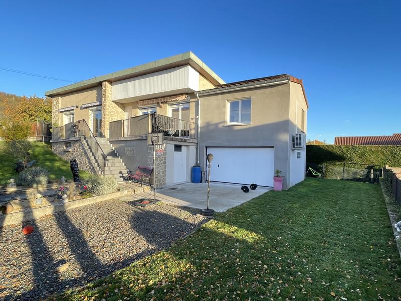 Maison - 144 m² - 6 pièces