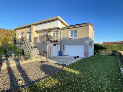 Maison - 144 m² - 6 pièces