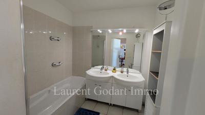 Appartement - 69 m² - 3 pièces