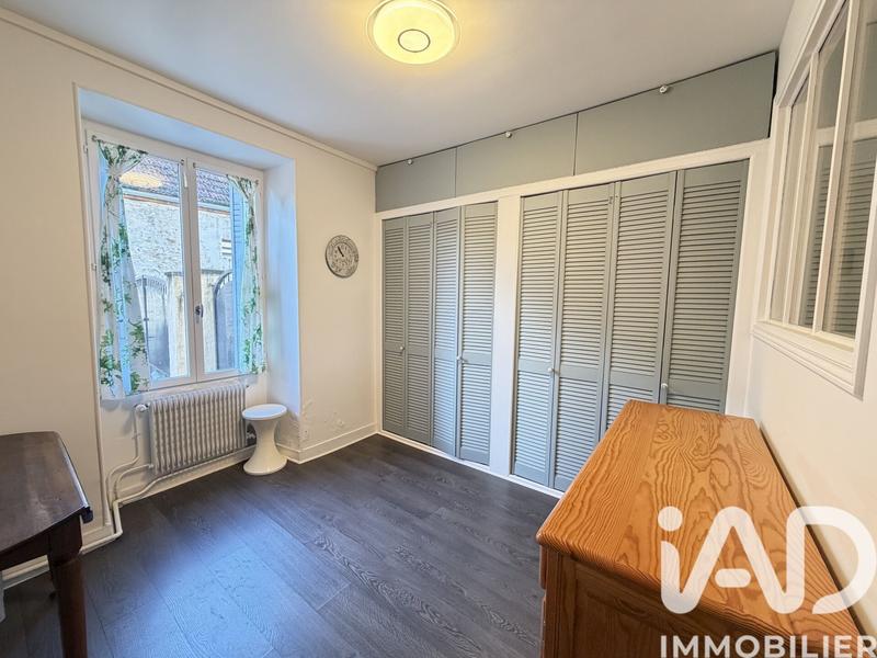 Maison - 165 m² - 8 pièces