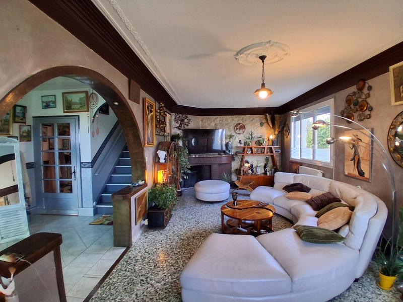 Maison - 147 m² - 6 pièces