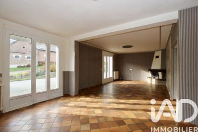 Maison - 140 m² - 5 pièces