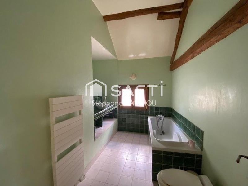 Maison - 180 m² - 7 pièces