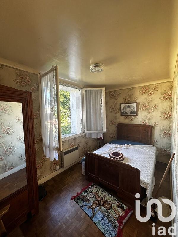 Maison - 128 m² - 8 pièces