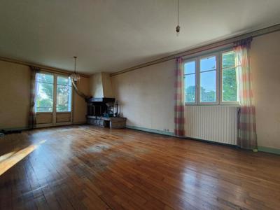 Maison - 86 m² - 4 pièces