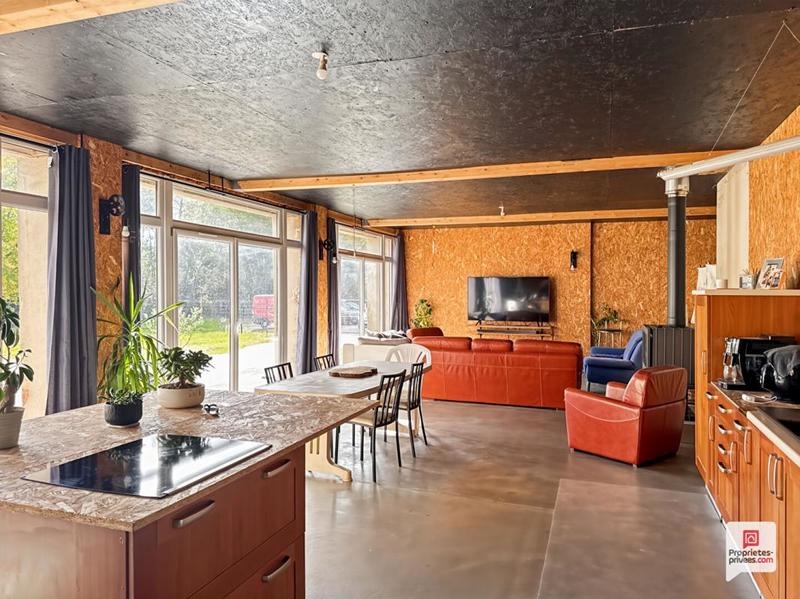 Maison - 138 m² - 4 pièces