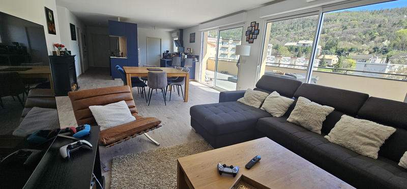 Appartement - 123 m² - 4 pièces