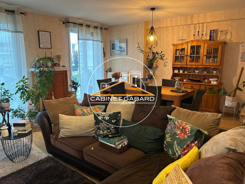 Appartement - 88 m² - 3 pièces