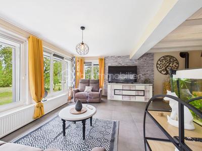 Maison - 183 m² - 7 pièces