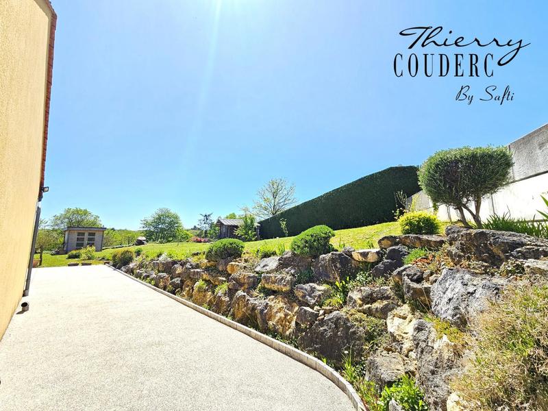 Maison - 145 m² - 5 pièces