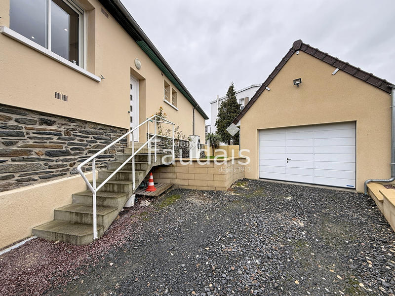 Maison - 141 m² - 5 pièces