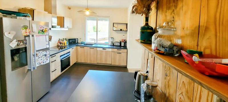 Maison - 156 m² - 7 pièces