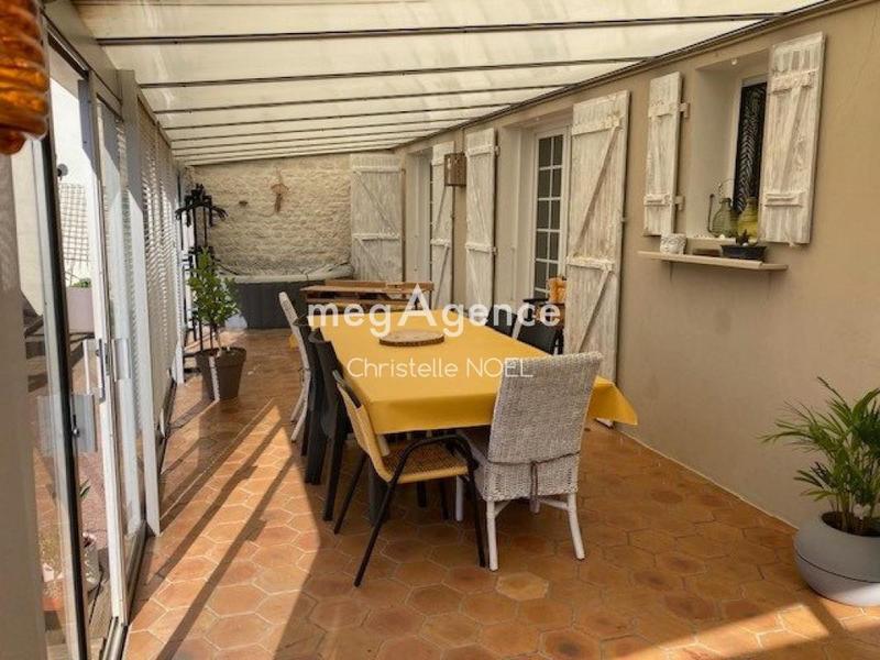 Maison - 180 m² - 7 pièces