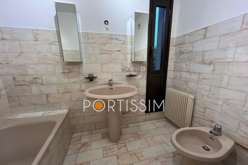 Appartement - 109 m² - 4 pièces