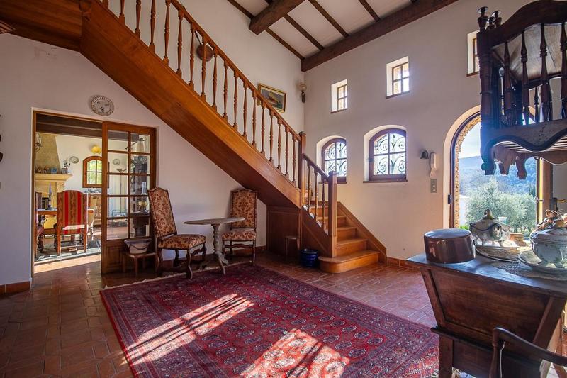 Villa - 230 m² - 5 pièces