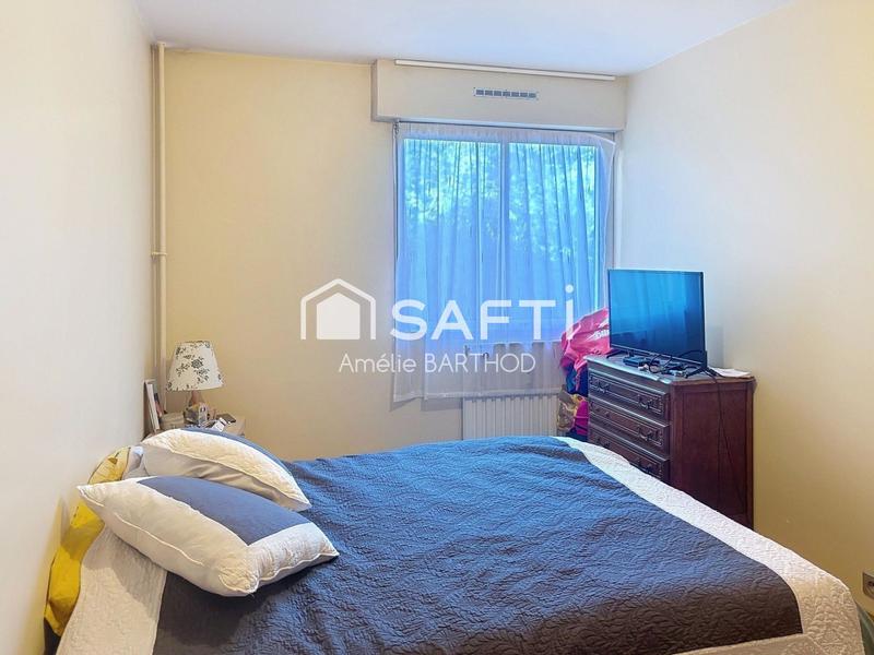 Appartement - 100 m² - 5 pièces