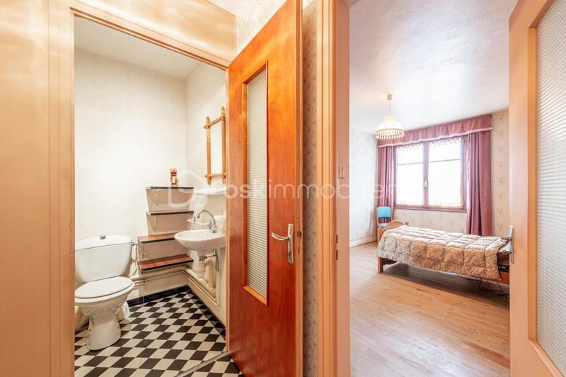 Corps de ferme - 123 m² - 6 pièces