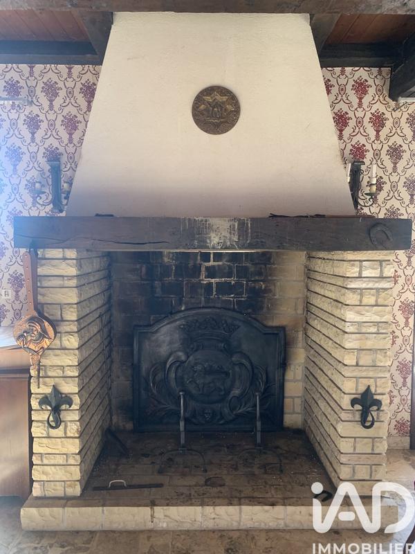 Maison - 214 m² - 9 pièces