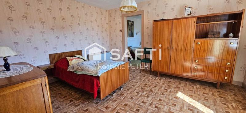 Maison - 99 m² - 5 pièces