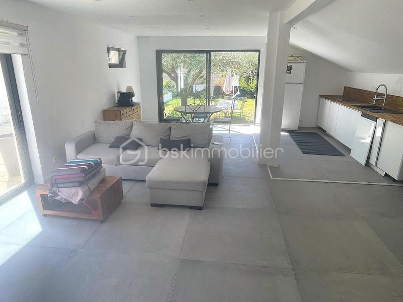 Maison - 77 m² - 3 pièces