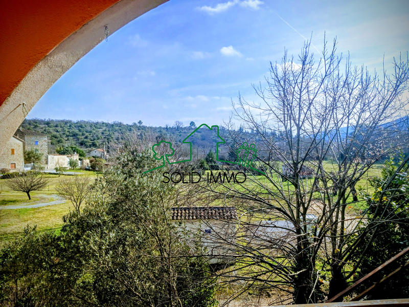 Maison - 185 m² - 9 pièces