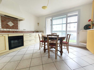 Appartement - 74 m² - 3 pièces