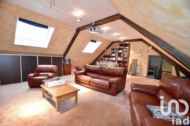 Maison - 320 m² - 10 pièces