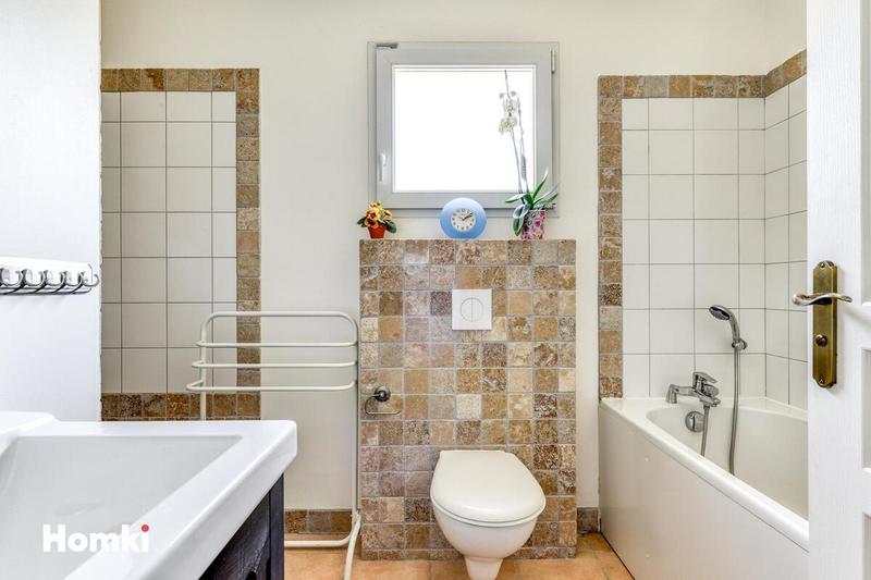 Villa - 101 m² - 4 pièces