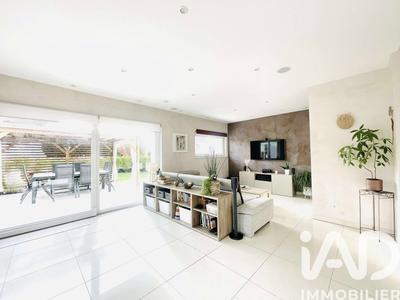 Maison - 172 m² - 7 pièces