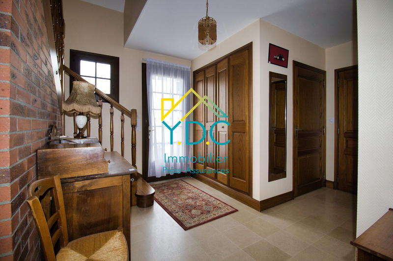 Maison - 121 m² - 6 pièces