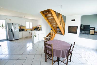 Maison - 114 m² - 6 pièces