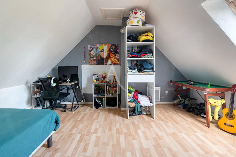 Maison - 122 m² - 5 pièces