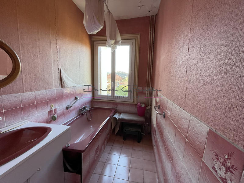 Maison de village - 75 m² - 4 pièces