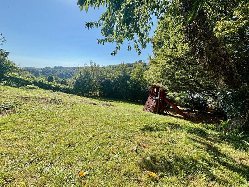 Maison - 162 m² - 7 pièces